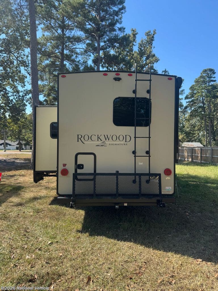 2021 Forest River Rockwood Signature 8263MBR - Used Travel Trailer For Sale by National Vehicle in Texarkana, Texas