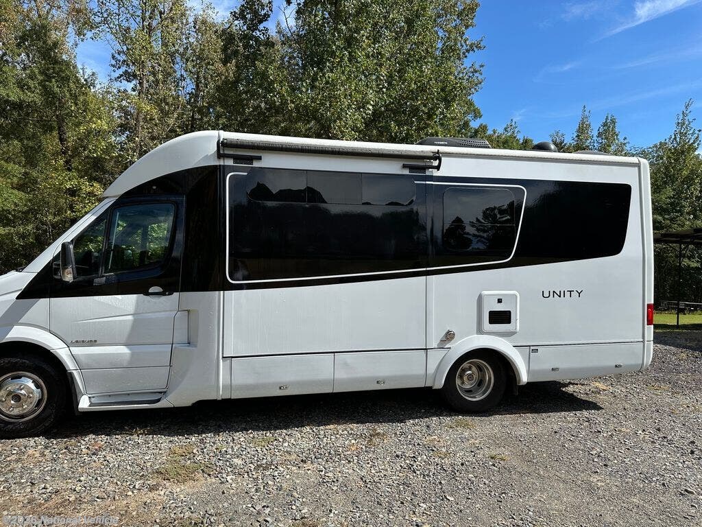 2019 Leisure Travel Unity U24MB - Used Class C For Sale by National Vehicle in Texarkana, Arkansas