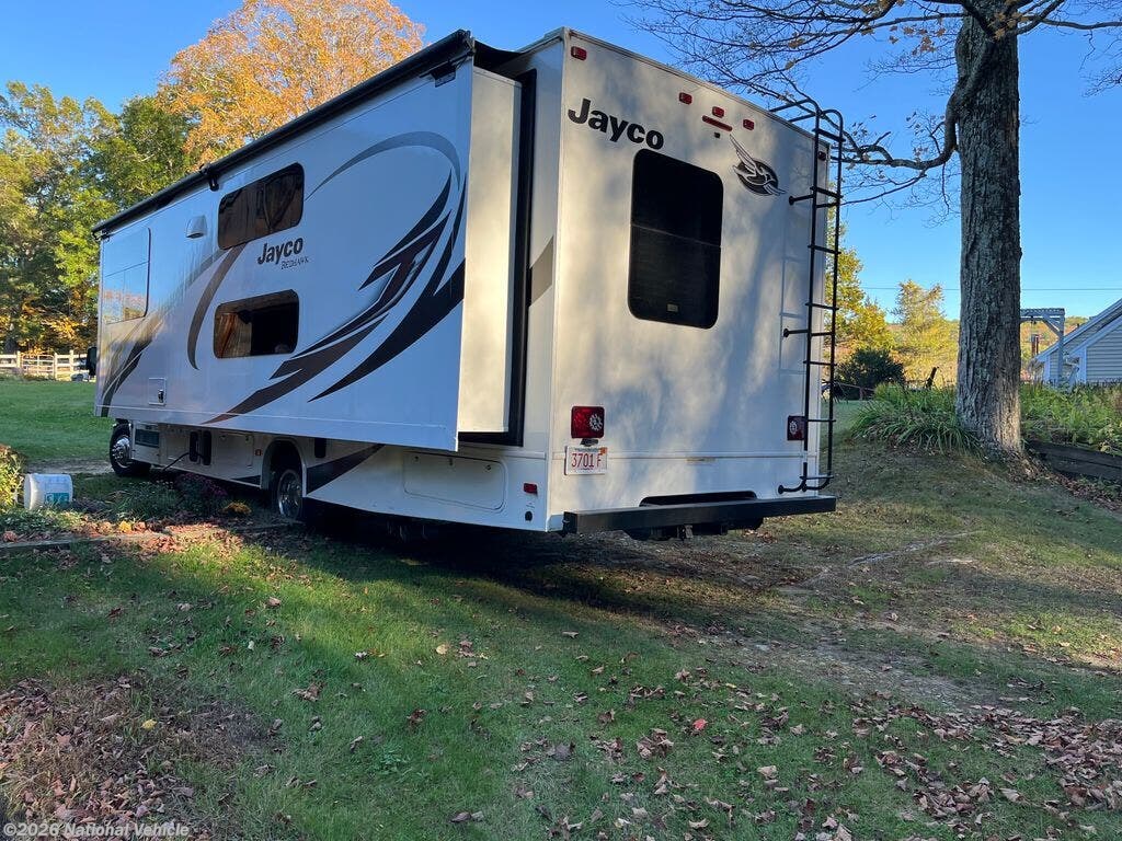2022 Jayco Redhawk 31F - Used Class C For Sale by National Vehicle in Brimfield, Massachusetts