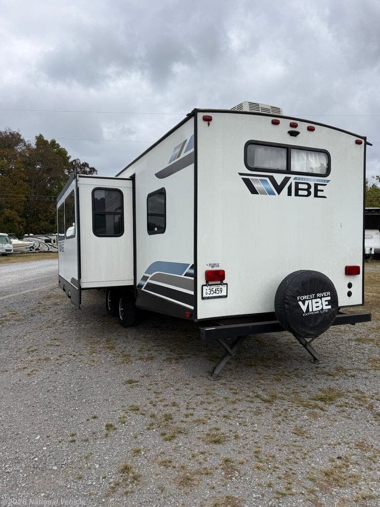 2021 Vibe 28BH by Forest River from National Vehicle in Mt. Juliet, Tennessee