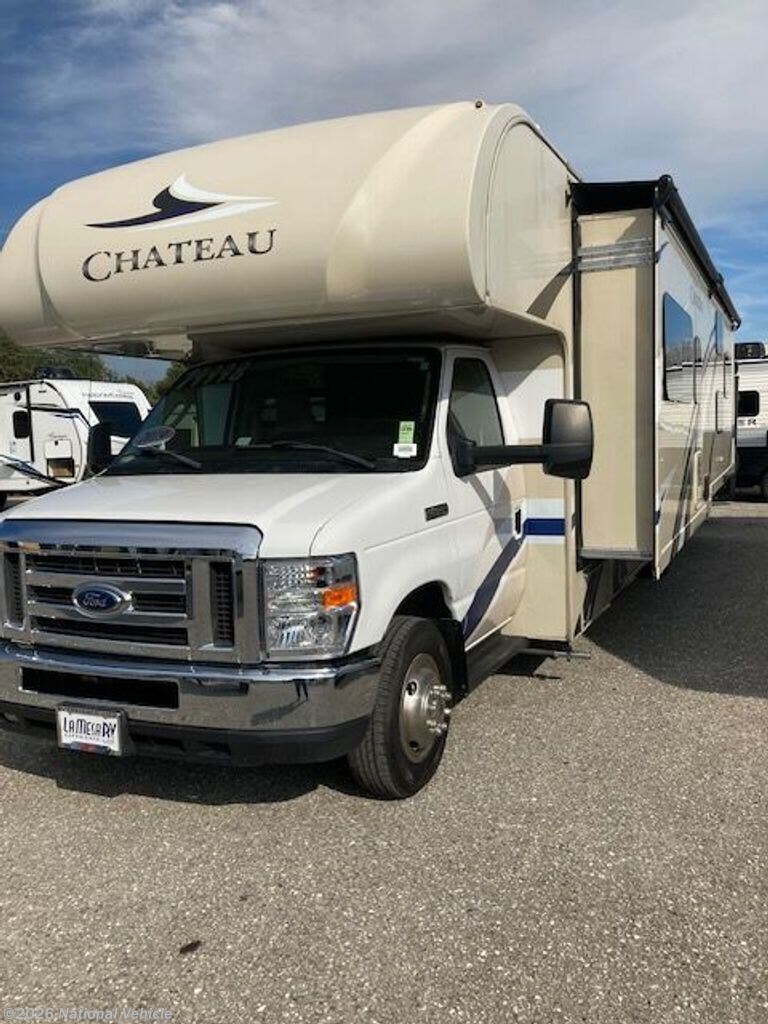 2019 Thor Motor Coach Chateau 31E - Used Class C For Sale by National Vehicle in Boca Raton, Florida