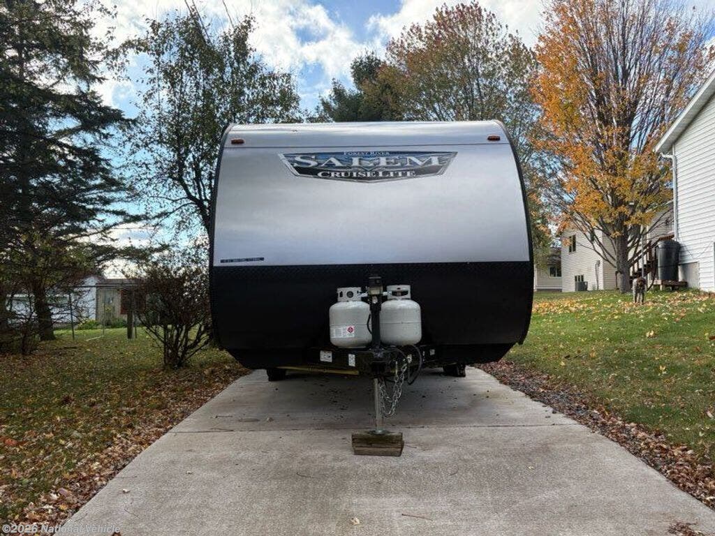 2021 Forest River Salem Cruise Lite 171RBXL - Used Travel Trailer For Sale by National Vehicle in Wausau, Wisconsin