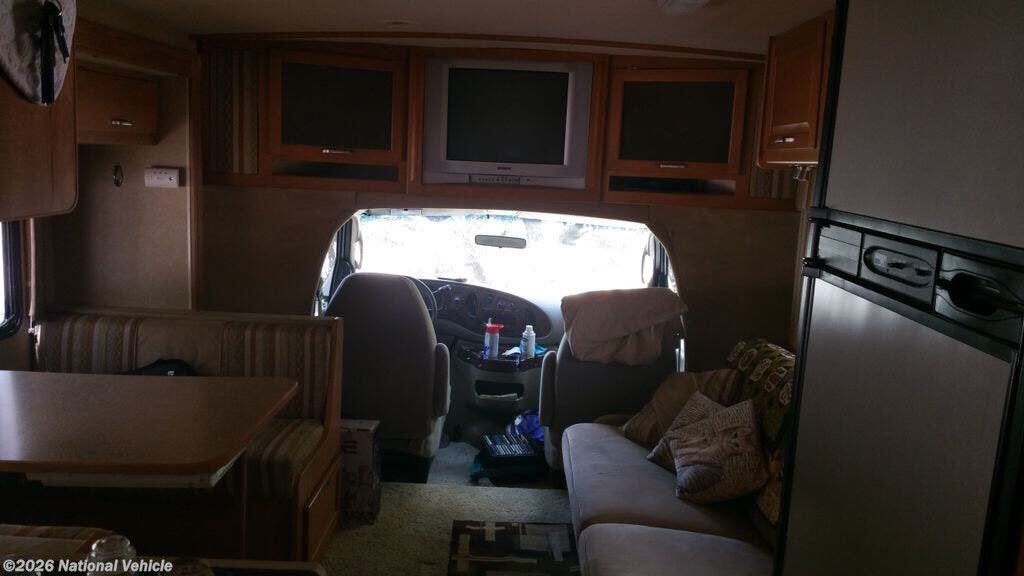 Used 2007 Itasca Cambria 23D available in Sacramento, California