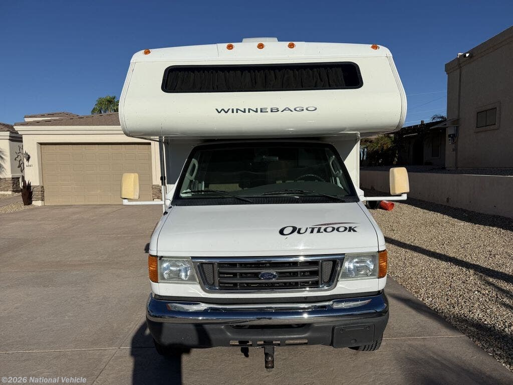 Used 2006 Winnebago Outlook 27L available in Lake Havasu, Arizona