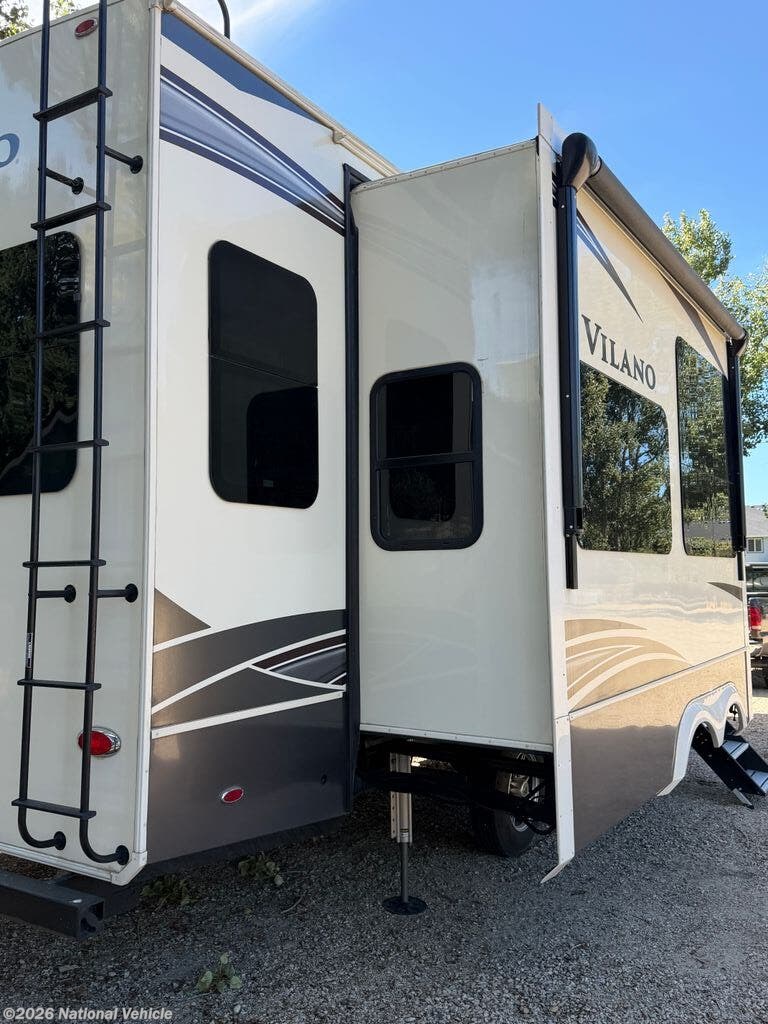 2021 Vanleigh Vilano 320GK - Used Fifth Wheel For Sale by National Vehicle in Boise, Idaho
