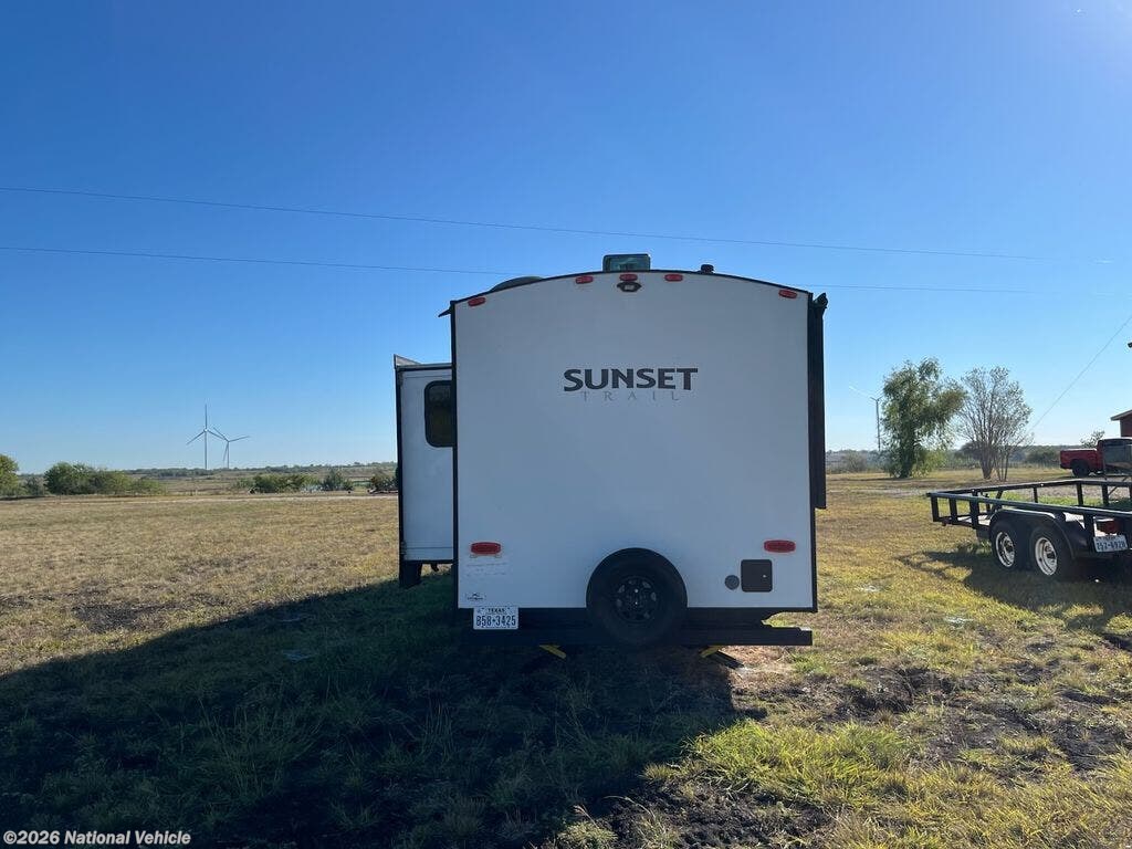 2023 CrossRoads Sunset Trail Super Lite 253RB - Used Travel Trailer For Sale by National Vehicle in Coolidge, Texas