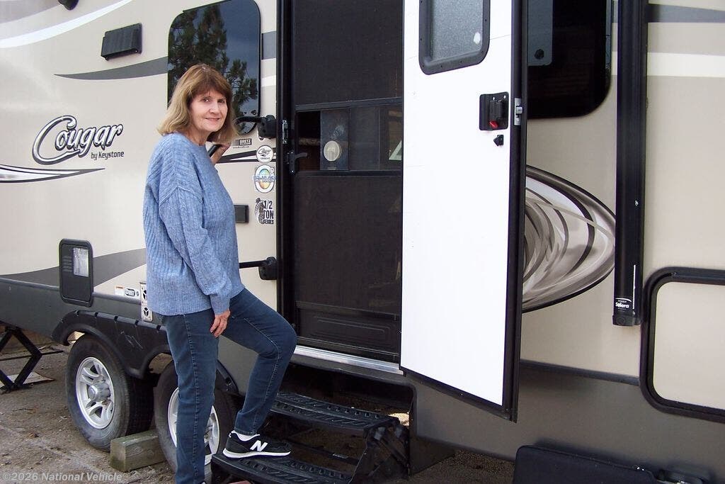 2017 Cougar 19RBEWE by Keystone from National Vehicle in Corvallis, Montana