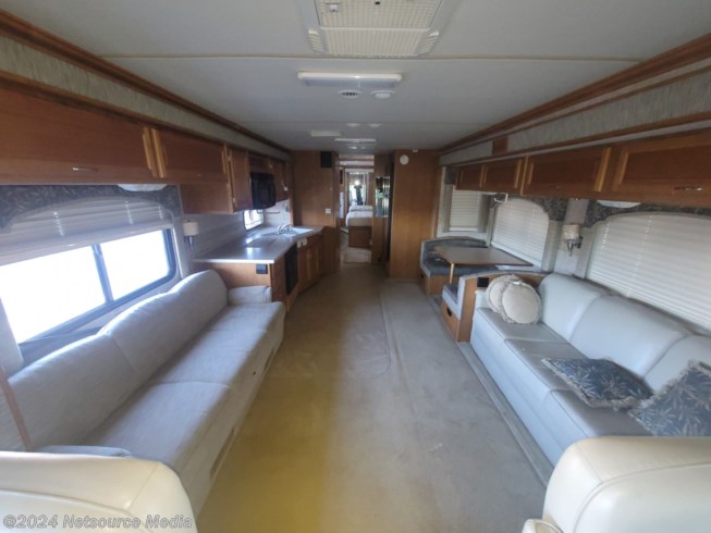 Used 2006 Fleetwood Bounder 38S available in Jacksonville, Florida