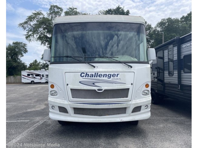 2008 Challenger 377 by Damon from Travelcamp of Orange Park in Jacksonville, Florida