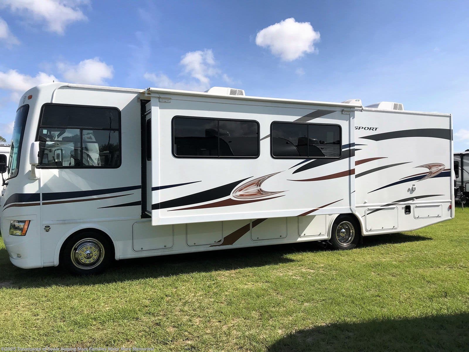 2014 Thor WINDSPORT RV for Sale in Summerfield, FL 34491 UC06956