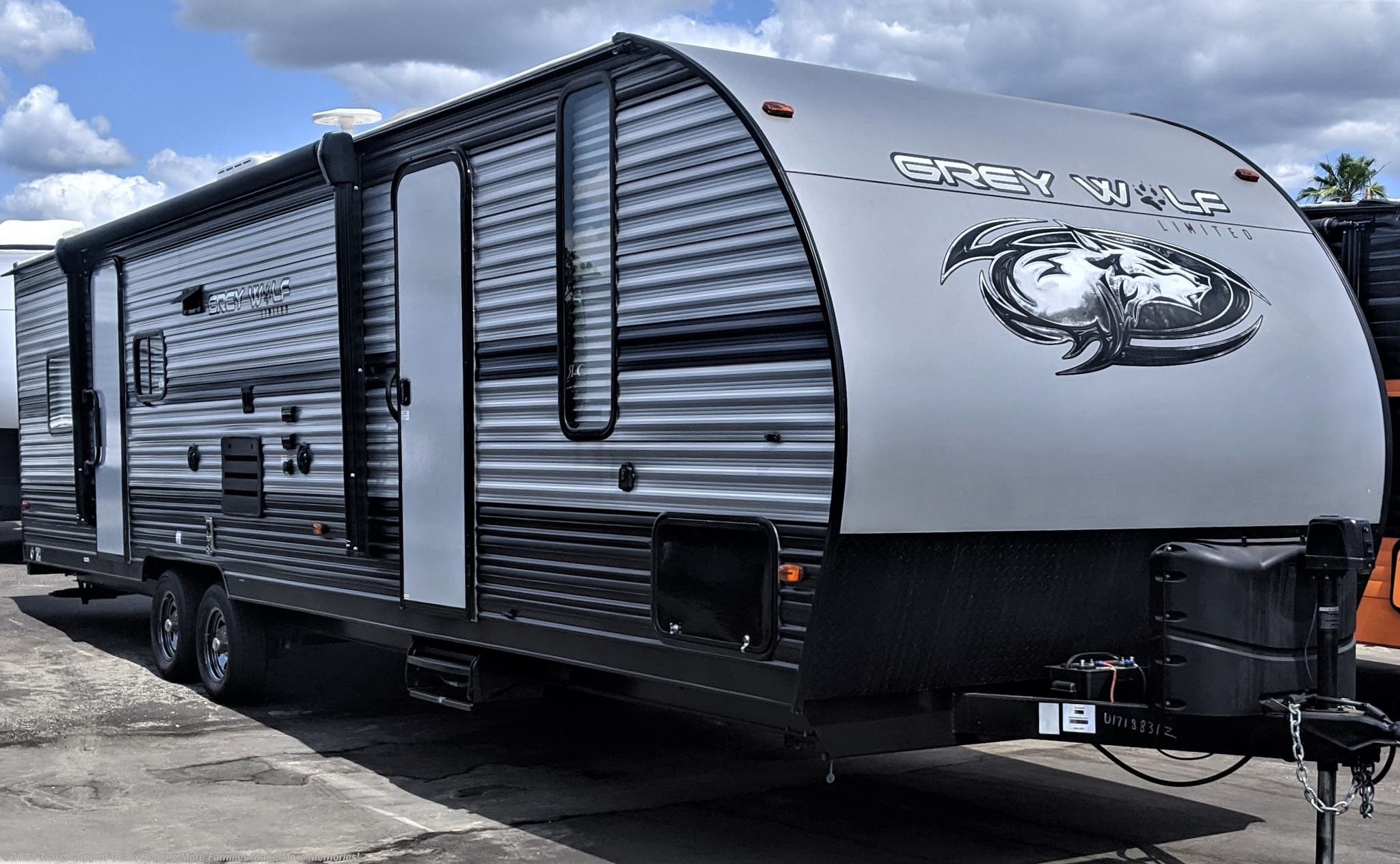 2019 Forest River Cherokee GREY WOLF 29TE RV for Sale in Summerfield, FL 34491 | US40481 | RVUSA 2019 Forest River Cherokee Grey Wolf 29te