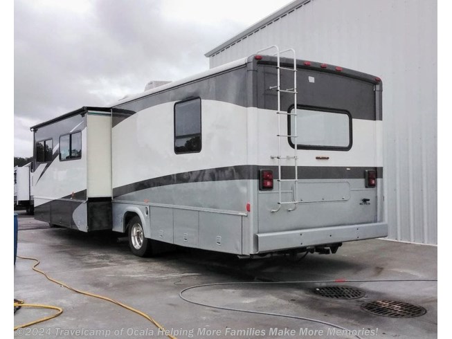 1999 Winnebago Brave 35C SLIDE RV for Sale in Summerfield, FL 34491 ...