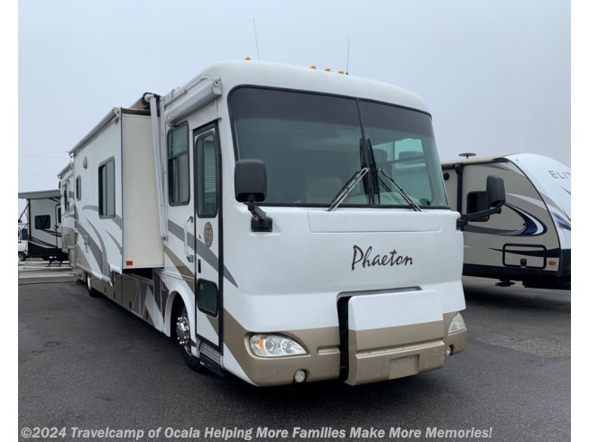 Used 2004 Tiffin Phaeton 40 QDH available in Summerfield, Florida