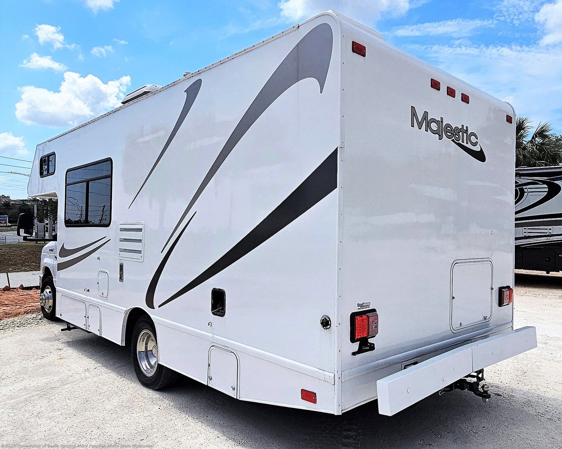 2015 Thor MAJESTIC 23A RV for Sale in Summerfield, FL 34491 | UT29621 ...