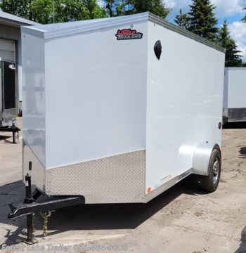 &lt;p&gt;&lt;span style=&quot;font-size: 18pt;&quot;&gt;&lt;strong&gt;2024 United UJ 6x12 6&amp;rsquo;6&#39;&#39; High &lt;/strong&gt;&lt;strong&gt;V Front w/Rear Ramp Door&lt;/strong&gt;&lt;/span&gt;&lt;/p&gt;
&lt;p&gt;&lt;span style=&quot;color: #222222; font-family: &#39;Bitstream Vera Serif&#39;, &#39;Times New Roman&#39;, serif; font-size: medium;&quot;&gt;The new UJ model of trailers from United comes with many standard features&lt;/span&gt;&lt;br style=&quot;color: #222222; font-family: &#39;Bitstream Vera Serif&#39;, &#39;Times New Roman&#39;, serif; font-size: medium;&quot;&gt;&lt;span style=&quot;color: #222222; font-family: &#39;Bitstream Vera Serif&#39;, &#39;Times New Roman&#39;, serif; font-size: medium;&quot;&gt;that are optional on other trailers.&lt;/span&gt;&lt;br style=&quot;color: #222222; font-family: &#39;Bitstream Vera Serif&#39;, &#39;Times New Roman&#39;, serif; font-size: medium;&quot;&gt;&lt;br style=&quot;color: #222222; font-family: &#39;Bitstream Vera Serif&#39;, &#39;Times New Roman&#39;, serif; font-size: medium;&quot;&gt;&lt;span style=&quot;color: #222222; font-family: &#39;Bitstream Vera Serif&#39;, &#39;Times New Roman&#39;, serif; font-size: medium;&quot;&gt;&amp;bull; 6&amp;rsquo;6&amp;rsquo;&amp;rsquo; Interior Height&lt;/span&gt;&lt;br style=&quot;color: #222222; font-family: &#39;Bitstream Vera Serif&#39;, &#39;Times New Roman&#39;, serif; font-size: medium;&quot;&gt;&lt;span style=&quot;color: #222222; font-family: &#39;Bitstream Vera Serif&#39;, &#39;Times New Roman&#39;, serif; font-size: medium;&quot;&gt;&amp;bull; Screwless .030 Exterior Skin&lt;/span&gt;&lt;br style=&quot;color: #222222; font-family: &#39;Bitstream Vera Serif&#39;, &#39;Times New Roman&#39;, serif; font-size: medium;&quot;&gt;&lt;span style=&quot;color: #222222; font-family: &#39;Bitstream Vera Serif&#39;, &#39;Times New Roman&#39;, serif; font-size: medium;&quot;&gt;&amp;bull; 15&amp;rdquo; Aluminum Wheels&lt;/span&gt;&lt;br style=&quot;color: #222222; font-family: &#39;Bitstream Vera Serif&#39;, &#39;Times New Roman&#39;, serif; font-size: medium;&quot;&gt;&lt;span style=&quot;color: #222222; font-family: &#39;Bitstream Vera Serif&#39;, &#39;Times New Roman&#39;, serif; font-size: medium;&quot;&gt;&amp;bull; Dexter Torsion Axles&lt;/span&gt;&lt;br style=&quot;color: #222222; font-family: &#39;Bitstream Vera Serif&#39;, &#39;Times New Roman&#39;, serif; font-size: medium;&quot;&gt;&lt;span style=&quot;color: #222222; font-family: &#39;Bitstream Vera Serif&#39;, &#39;Times New Roman&#39;, serif; font-size: medium;&quot;&gt;&amp;bull; RV Side Door&lt;/span&gt;&lt;br style=&quot;color: #222222; font-family: &#39;Bitstream Vera Serif&#39;, &#39;Times New Roman&#39;, serif; font-size: medium;&quot;&gt;&lt;span style=&quot;color: #222222; font-family: &#39;Bitstream Vera Serif&#39;, &#39;Times New Roman&#39;, serif; font-size: medium;&quot;&gt;&amp;bull; Plywood Floors and Walls&lt;/span&gt;&lt;br style=&quot;color: #222222; font-family: &#39;Bitstream Vera Serif&#39;, &#39;Times New Roman&#39;, serif; font-size: medium;&quot;&gt;&lt;span style=&quot;color: #222222; font-family: &#39;Bitstream Vera Serif&#39;, &#39;Times New Roman&#39;, serif; font-size: medium;&quot;&gt;&amp;bull; 4x HD D-Rings&lt;/span&gt;&lt;br style=&quot;color: #222222; font-family: &#39;Bitstream Vera Serif&#39;, &#39;Times New Roman&#39;, serif; font-size: medium;&quot;&gt;&lt;span style=&quot;color: #222222; font-family: &#39;Bitstream Vera Serif&#39;, &#39;Times New Roman&#39;, serif; font-size: medium;&quot;&gt;&amp;bull; 2&amp;ldquo; Rear Corner Posts (Provides an ultra-wide opening&lt;/span&gt;&lt;br style=&quot;color: #222222; font-family: &#39;Bitstream Vera Serif&#39;, &#39;Times New Roman&#39;, serif; font-size: medium;&quot;&gt;&lt;span style=&quot;color: #222222; font-family: &#39;Bitstream Vera Serif&#39;, &#39;Times New Roman&#39;, serif; font-size: medium;&quot;&gt;&amp;bull; 16&amp;rdquo; OC Floor, Walls, and Ceilings&lt;/span&gt;&lt;br style=&quot;color: #222222; font-family: &#39;Bitstream Vera Serif&#39;, &#39;Times New Roman&#39;, serif; font-size: medium;&quot;&gt;&lt;span style=&quot;color: #222222; font-family: &#39;Bitstream Vera Serif&#39;, &#39;Times New Roman&#39;, serif; font-size: medium;&quot;&gt;&amp;bull; One Piece Aluminum Roof&lt;/span&gt;&lt;br style=&quot;color: #222222; font-family: &#39;Bitstream Vera Serif&#39;, &#39;Times New Roman&#39;, serif; font-size: medium;&quot;&gt;&lt;span style=&quot;color: #222222; font-family: &#39;Bitstream Vera Serif&#39;, &#39;Times New Roman&#39;, serif; font-size: medium;&quot;&gt;&amp;bull; 2x Stabilizer Jacks&lt;/span&gt;&lt;br style=&quot;color: #222222; font-family: &#39;Bitstream Vera Serif&#39;, &#39;Times New Roman&#39;, serif; font-size: medium;&quot;&gt;&lt;span style=&quot;color: #222222; font-family: &#39;Bitstream Vera Serif&#39;, &#39;Times New Roman&#39;, serif; font-size: medium;&quot;&gt;&amp;bull; Slant V-Front&lt;/span&gt;&lt;br style=&quot;color: #222222; font-family: &#39;Bitstream Vera Serif&#39;, &#39;Times New Roman&#39;, serif; font-size: medium;&quot;&gt;&lt;span style=&quot;color: #222222; font-family: &#39;Bitstream Vera Serif&#39;, &#39;Times New Roman&#39;, serif; font-size: medium;&quot;&gt;&amp;bull; LED Lights&lt;/span&gt;&lt;br style=&quot;color: #222222; font-family: &#39;Bitstream Vera Serif&#39;, &#39;Times New Roman&#39;, serif; font-size: medium;&quot;&gt;&lt;span style=&quot;color: #222222; font-family: &#39;Bitstream Vera Serif&#39;, &#39;Times New Roman&#39;, serif; font-size: medium;&quot;&gt;&amp;bull; Aluminum Door Holdbacks&lt;/span&gt;&lt;br style=&quot;color: #222222; font-family: &#39;Bitstream Vera Serif&#39;, &#39;Times New Roman&#39;, serif; font-size: medium;&quot;&gt;&lt;span style=&quot;color: #222222; font-family: &#39;Bitstream Vera Serif&#39;, &#39;Times New Roman&#39;, serif; font-size: medium;&quot;&gt;&amp;bull; Aluminum Grab Handle&lt;/span&gt;&lt;br style=&quot;color: #222222; font-family: &#39;Bitstream Vera Serif&#39;, &#39;Times New Roman&#39;, serif; font-size: medium;&quot;&gt;&lt;span style=&quot;color: #222222; font-family: &#39;Bitstream Vera Serif&#39;, &#39;Times New Roman&#39;, serif; font-size: medium;&quot;&gt;And....more!&lt;/span&gt;&lt;/p&gt;
&lt;p style=&quot;text-align: center;&quot;&gt;Large Selection of Trailers in Stock ready for immediate&amp;nbsp;&lt;span style=&quot;color: #373a3c; font-family: Questrial, sans-serif; font-size: 16px;&quot;&gt;Pick-Up&lt;/span&gt;.&lt;/p&gt;
&lt;p style=&quot;text-align: center;&quot;&gt;Easy on site financing available- Call now for quick and easy pre-approval.&lt;/p&gt;
&lt;p style=&quot;text-align: center;&quot;&gt;WWW.FORESTLAKETRAILER.COM&lt;/p&gt;
&lt;p style=&quot;text-align: center;&quot;&gt;651-464-6009&lt;/p&gt;
&lt;p style=&quot;text-align: center;&quot;&gt;Forest Lake Trailer&lt;/p&gt;
&lt;p style=&quot;text-align: center;&quot;&gt;15131 Feller Street Forest Lake, MN &amp;nbsp;55025&lt;/p&gt;
&lt;p style=&quot;text-align: center;&quot;&gt;Call for availability as our inventory is always changing.&lt;/p&gt;
&lt;p style=&quot;text-align: center;&quot;&gt;Financing terms are simply an estimate and are by no means a commitment to a specific rate or term. &amp;nbsp;Forest Lake Trailer is not responsible for any errors, typos or misprints in our advertising.&lt;/p&gt;
&lt;p&gt;&amp;nbsp;&lt;/p&gt;
