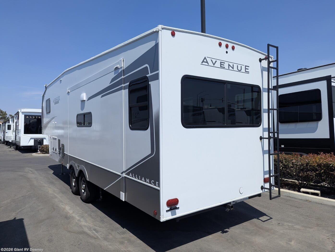 New 2026 Alliance RV Avenue All-Access Series 29RL available in Downey, California