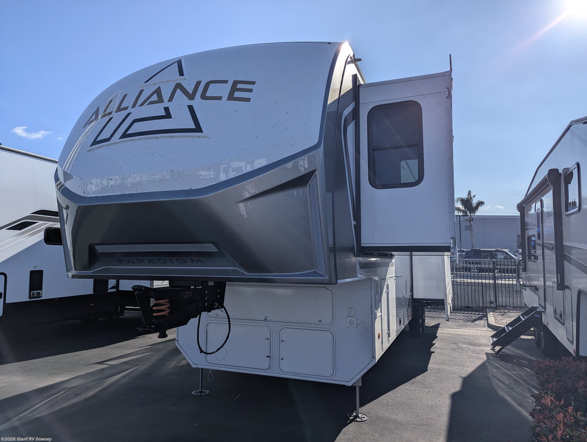 2026 Paradigm 388SP by Alliance RV from Giant RV in Downey, California