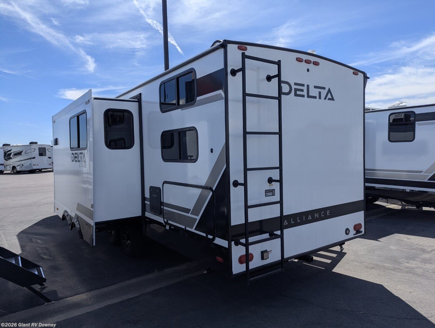New 2026 Alliance RV Delta BH271 available in Downey, California