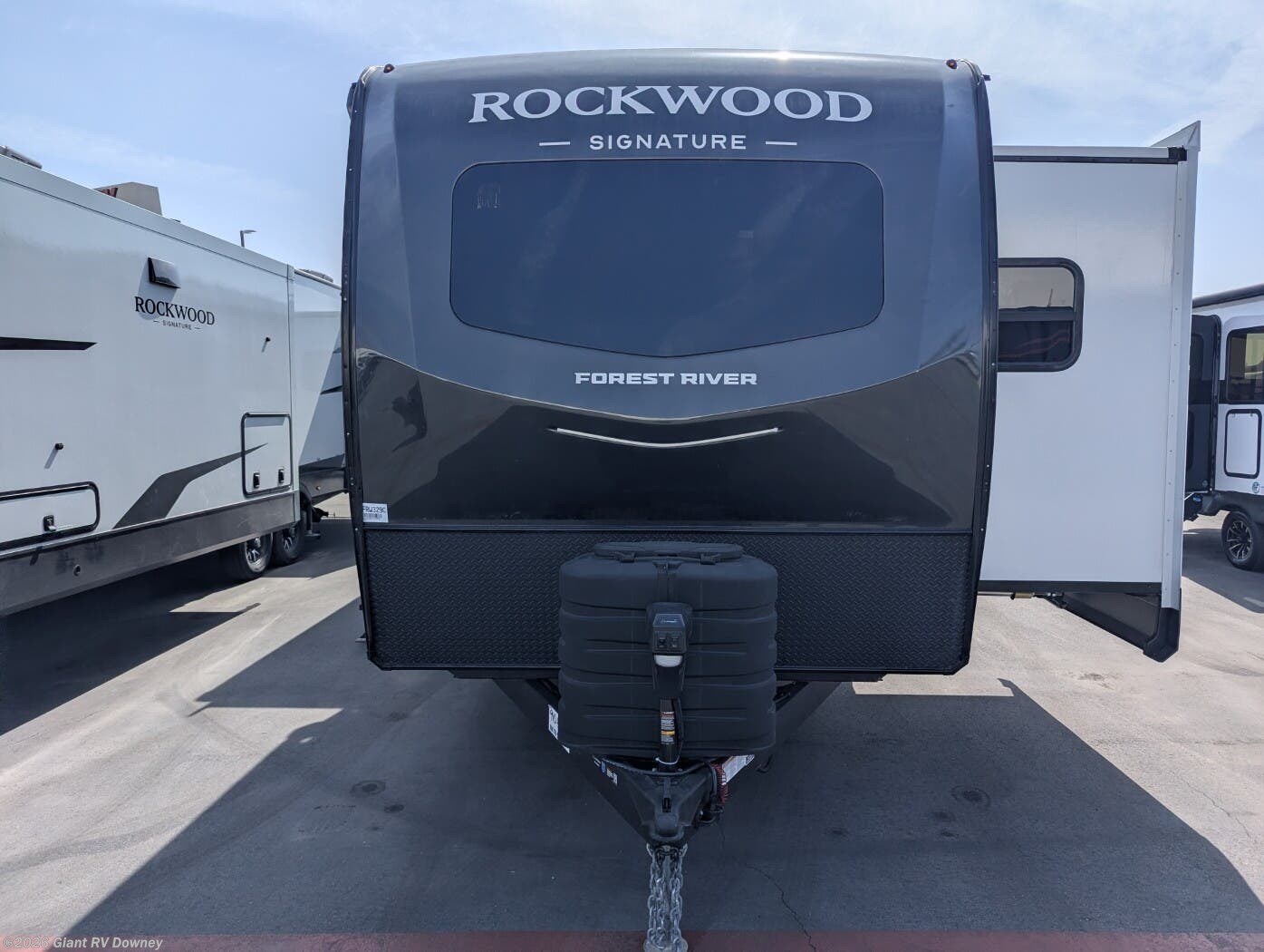 New 2026 Forest River Rockwood Signature 8336BH available in Downey, California