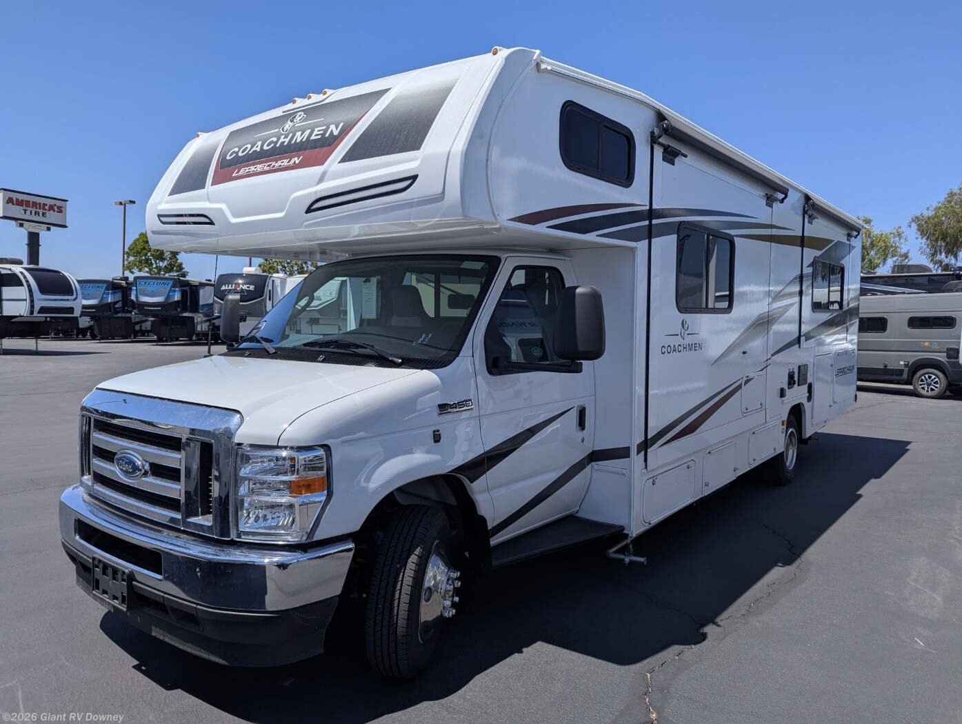 2026 Leprechaun 298KB Ford by Coachmen from Giant RV in Downey, California
