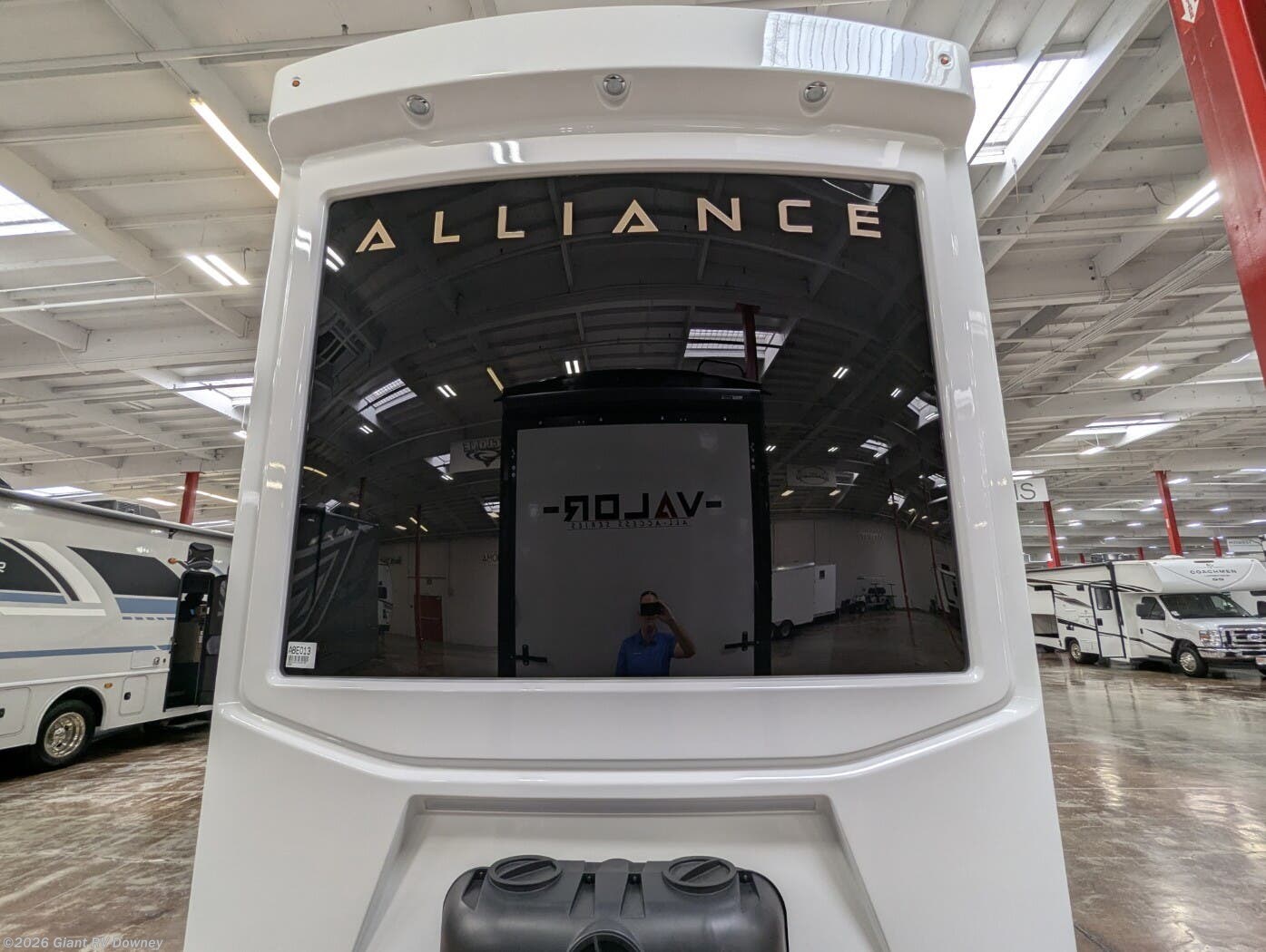 2026 Benchmark 44LFT by Alliance RV from Giant RV in Downey, California