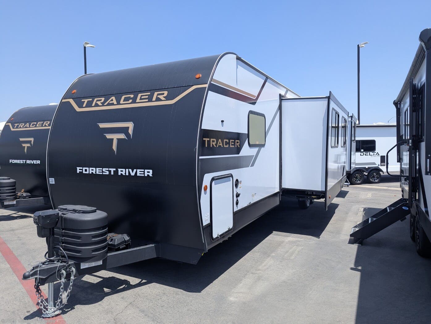 New 2026 Prime Time Tracer 295DB available in Downey, California