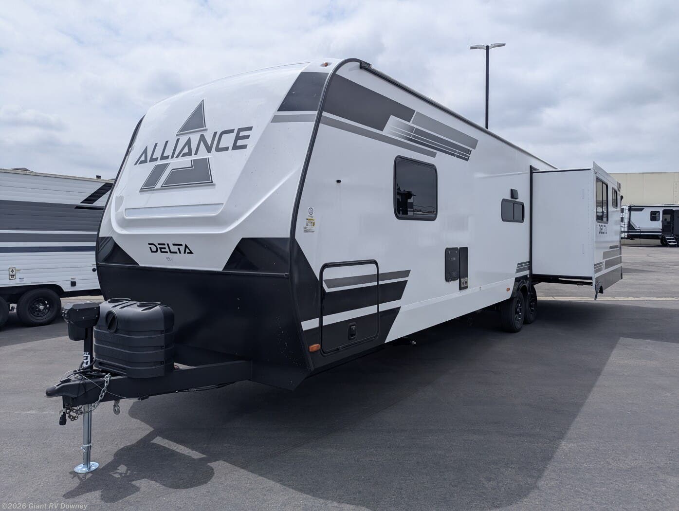 New 2026 Alliance RV Delta 321BH available in Downey, California