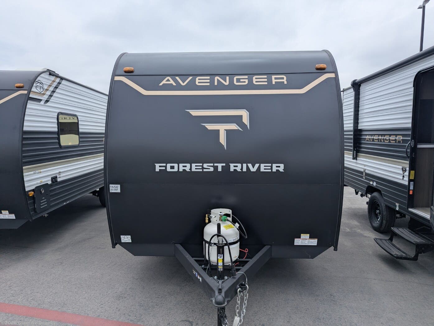 2026 Avenger LT 16RBX by Prime Time from Giant RV in Downey, California