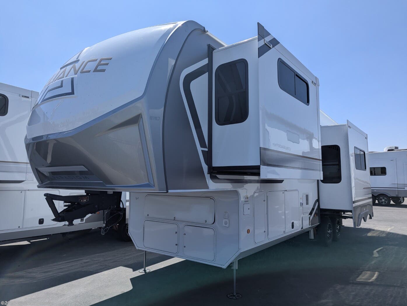 New 2027 Alliance RV Paradigm 312RK available in Downey, California
