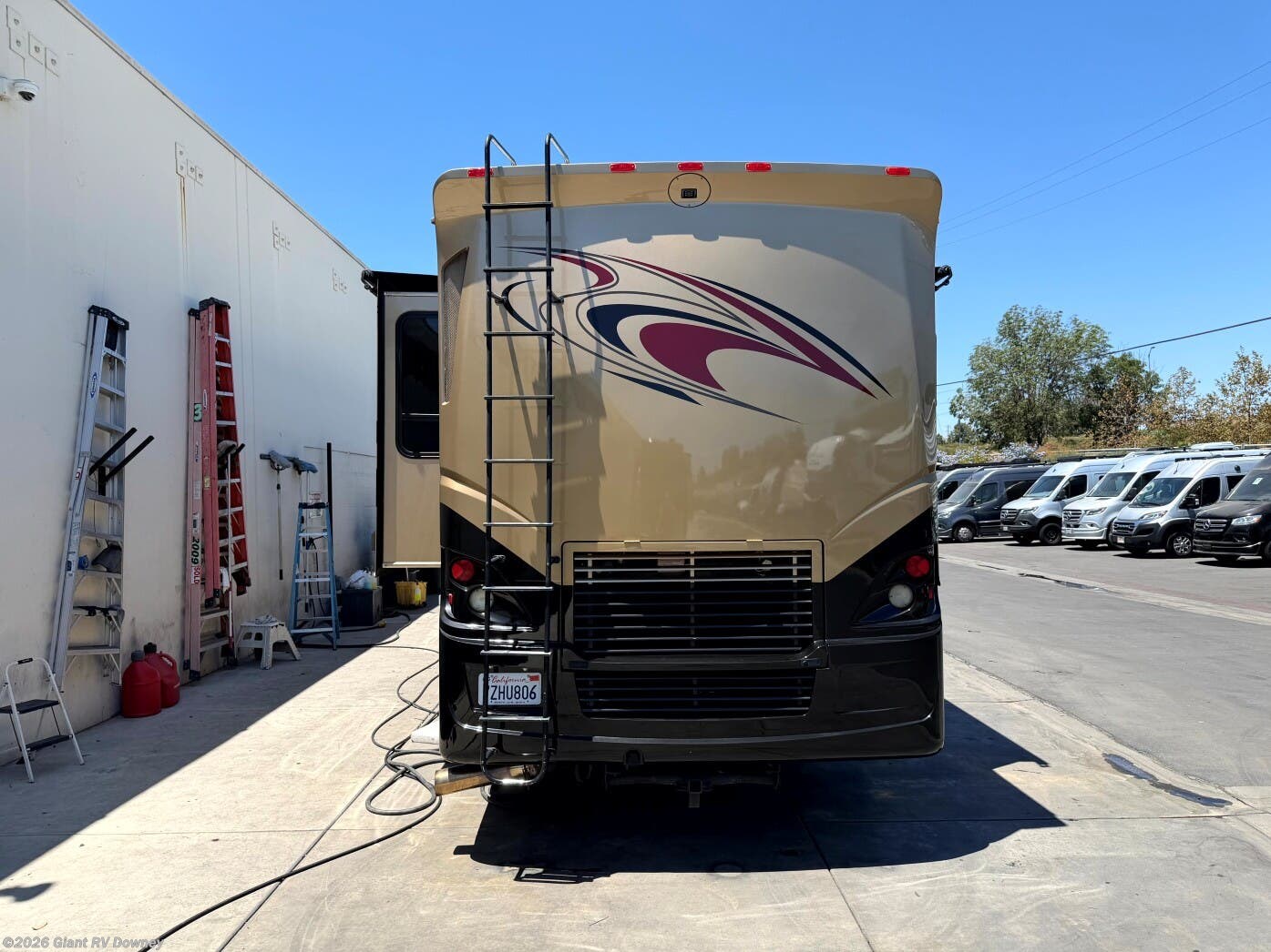 Used 2007 Newmar Ventana M-3933 available in Downey, California