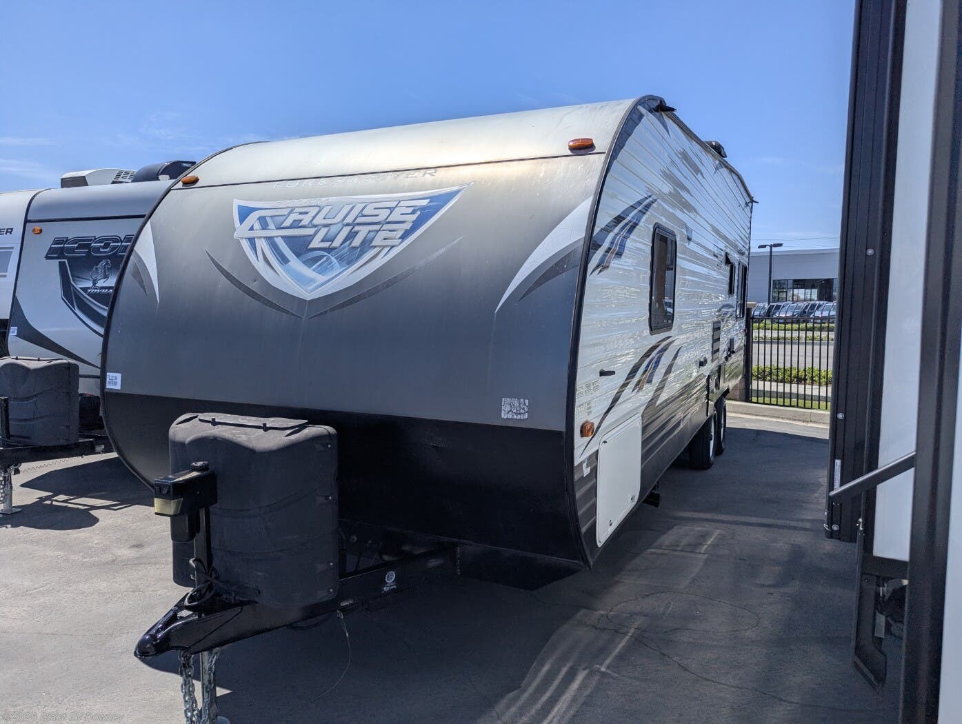 Used 2018 Forest River Salem Cruise Lite West 251SSXL available in Downey, California