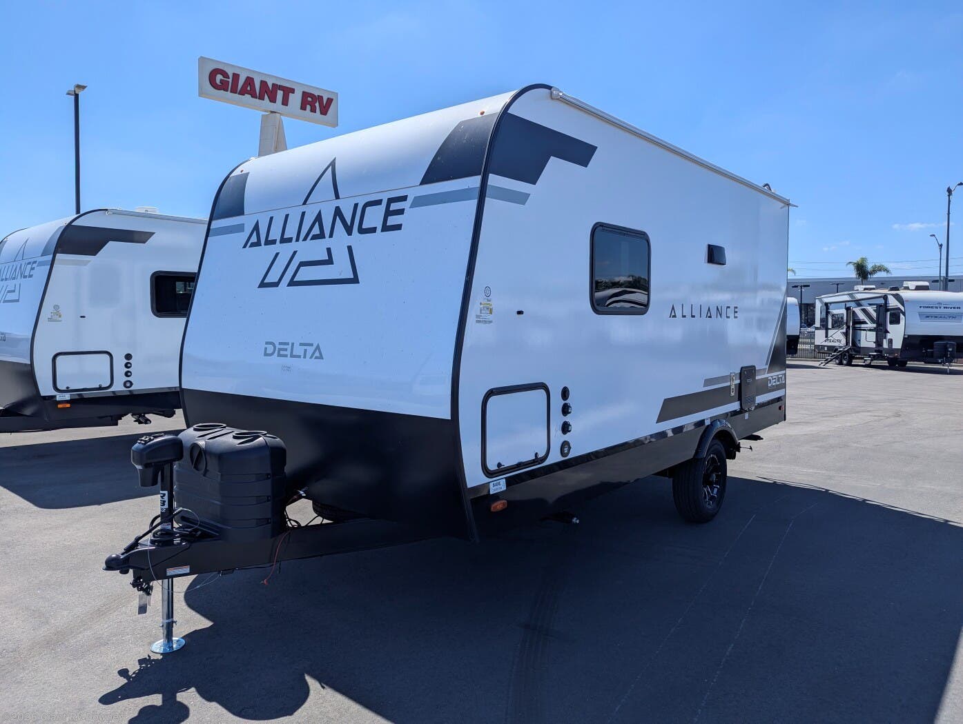 New 2027 Alliance RV Delta Solo RB152 available in Downey, California