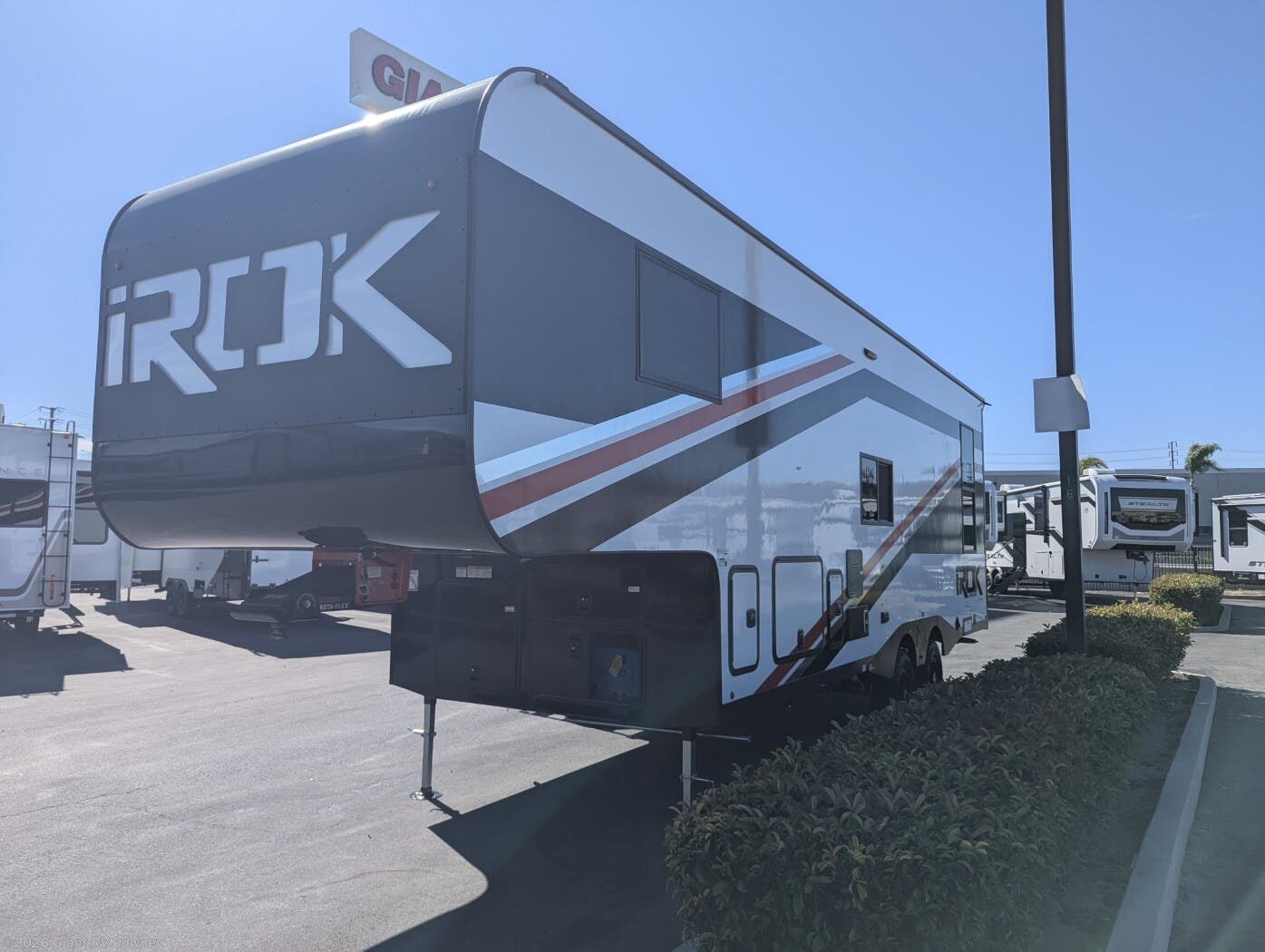 New 2028 Irok Trailers FW C-CR LINE IROK FW C-CR 2816 available in Downey, California