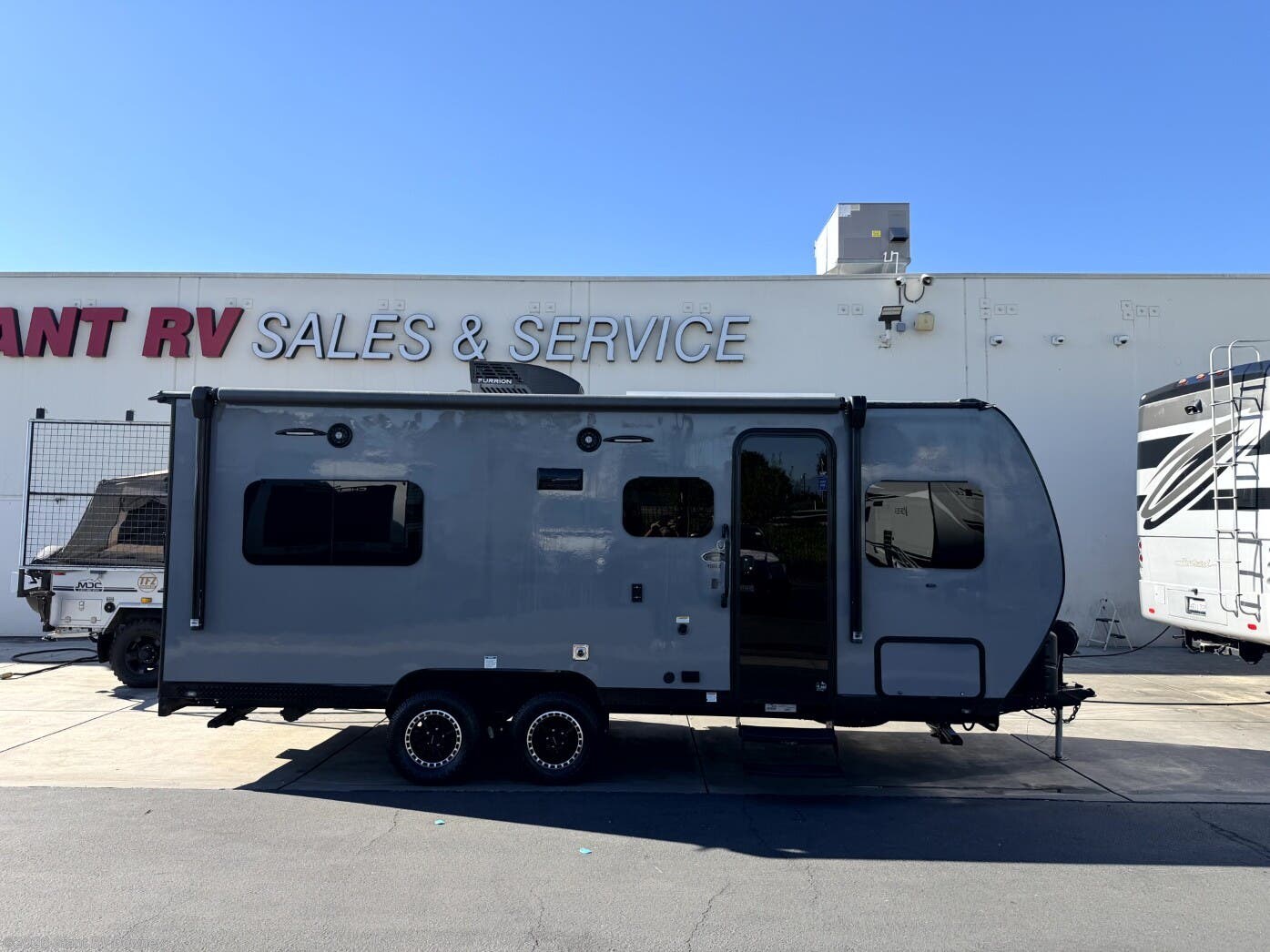 2024 Genesis Supreme Vortex 18MX - Used Toy Hauler For Sale by Giant RV in Downey, California