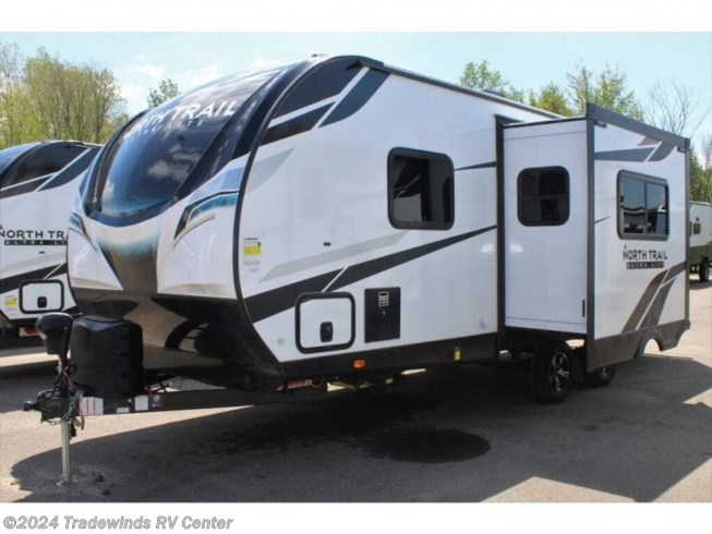 2022 North Trail 24BHS by Heartland from Tradewinds RV Center in Clio, Michigan