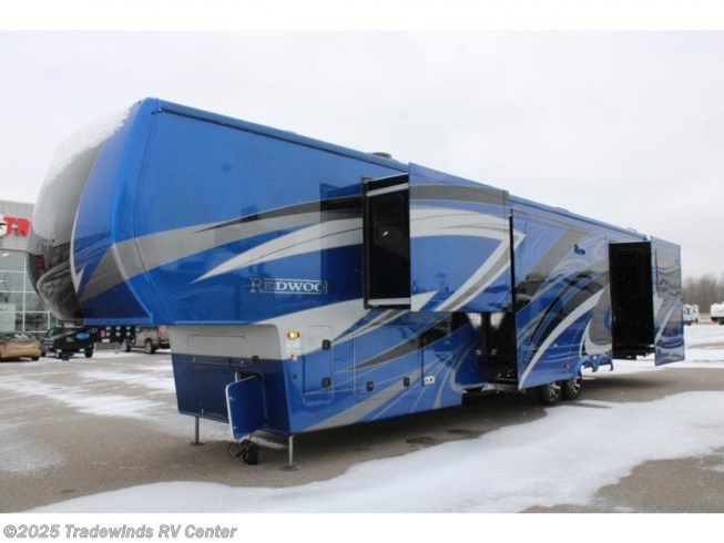 2023 CrossRoads Redwood 4150RD - New Fifth Wheel For Sale by Tradewinds RV Center in Clio, Michigan