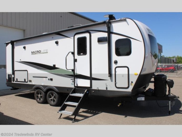 New 2023 Forest River Flagstaff Micro Lite 25FKS available in Clio, Michigan