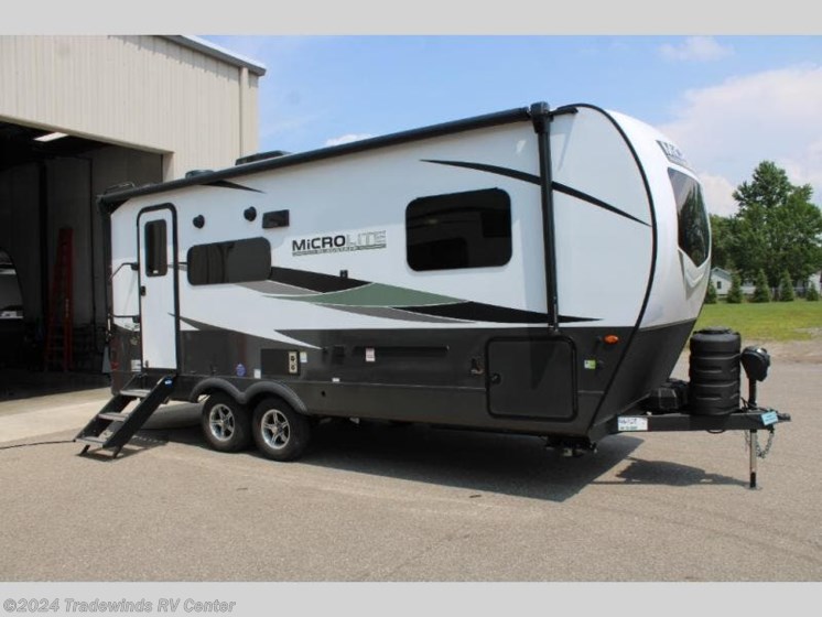 New 2025 Forest River Flagstaff Micro Lite 22FBS available in Clio, Michigan