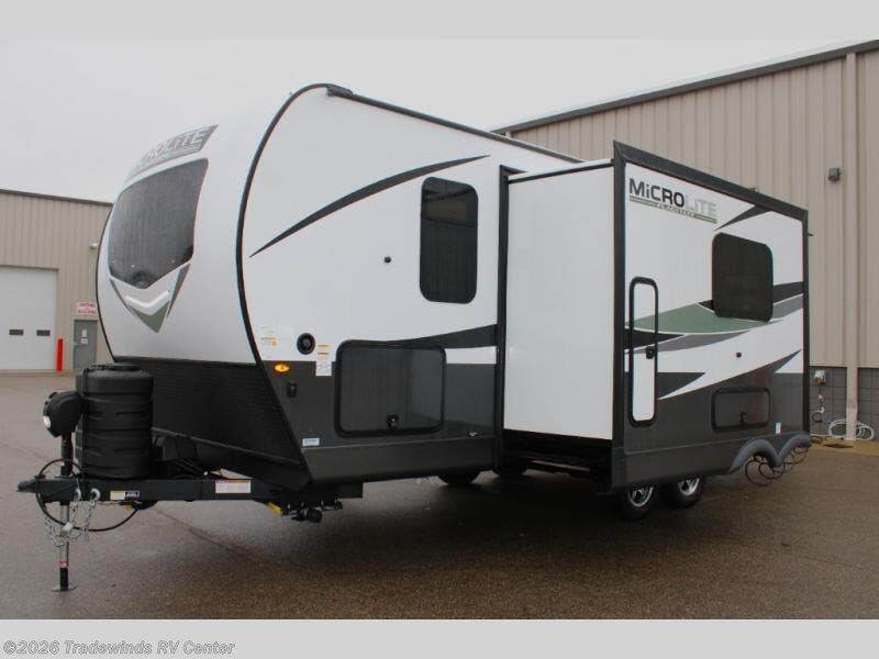 2025 Flagstaff Micro Lite 25BRDS by Forest River from Tradewinds RV Center in Clio, Michigan