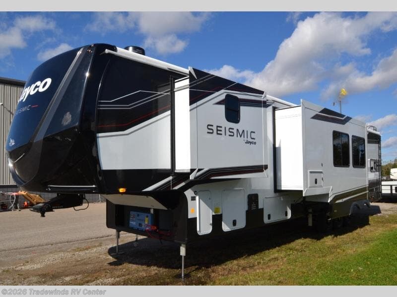 2026 Seismic 413 by Jayco from Tradewinds RV Center in Clio, Michigan
