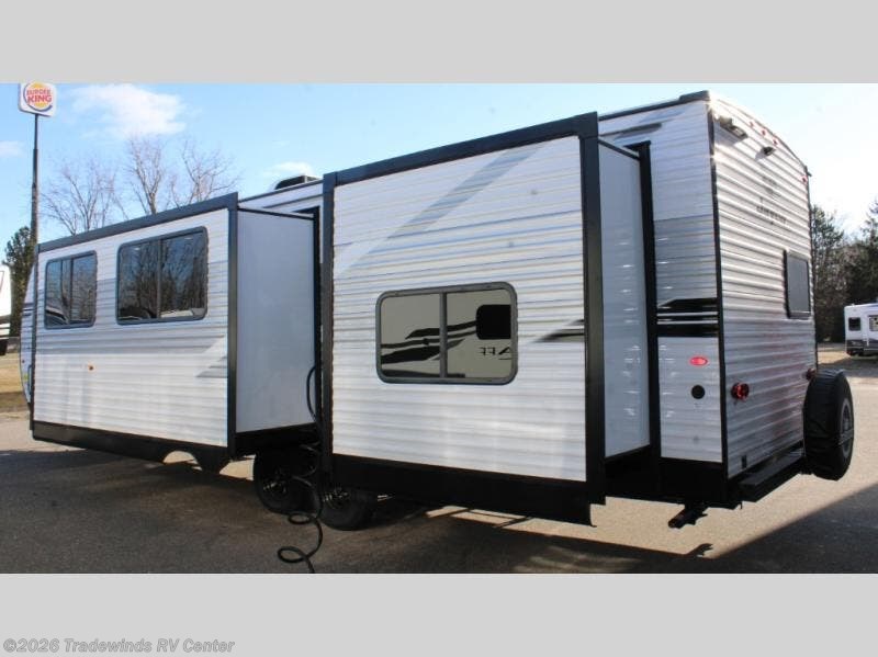 New 2026 Jayco Jay Flight SLX 321BDS available in Clio, Michigan