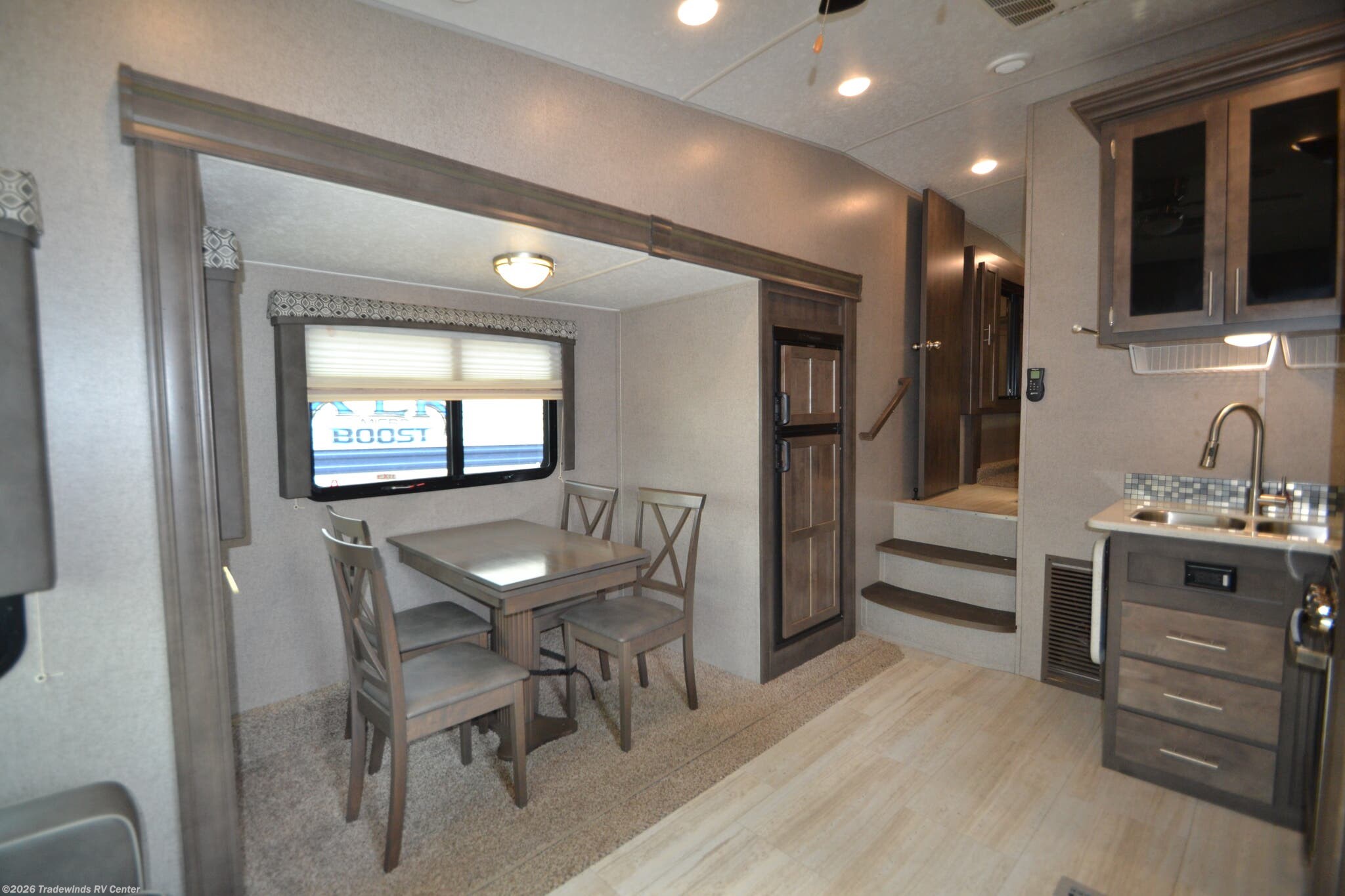 Used 2019 Forest River Flagstaff Super Lite 524LWSC available in Clio, Michigan