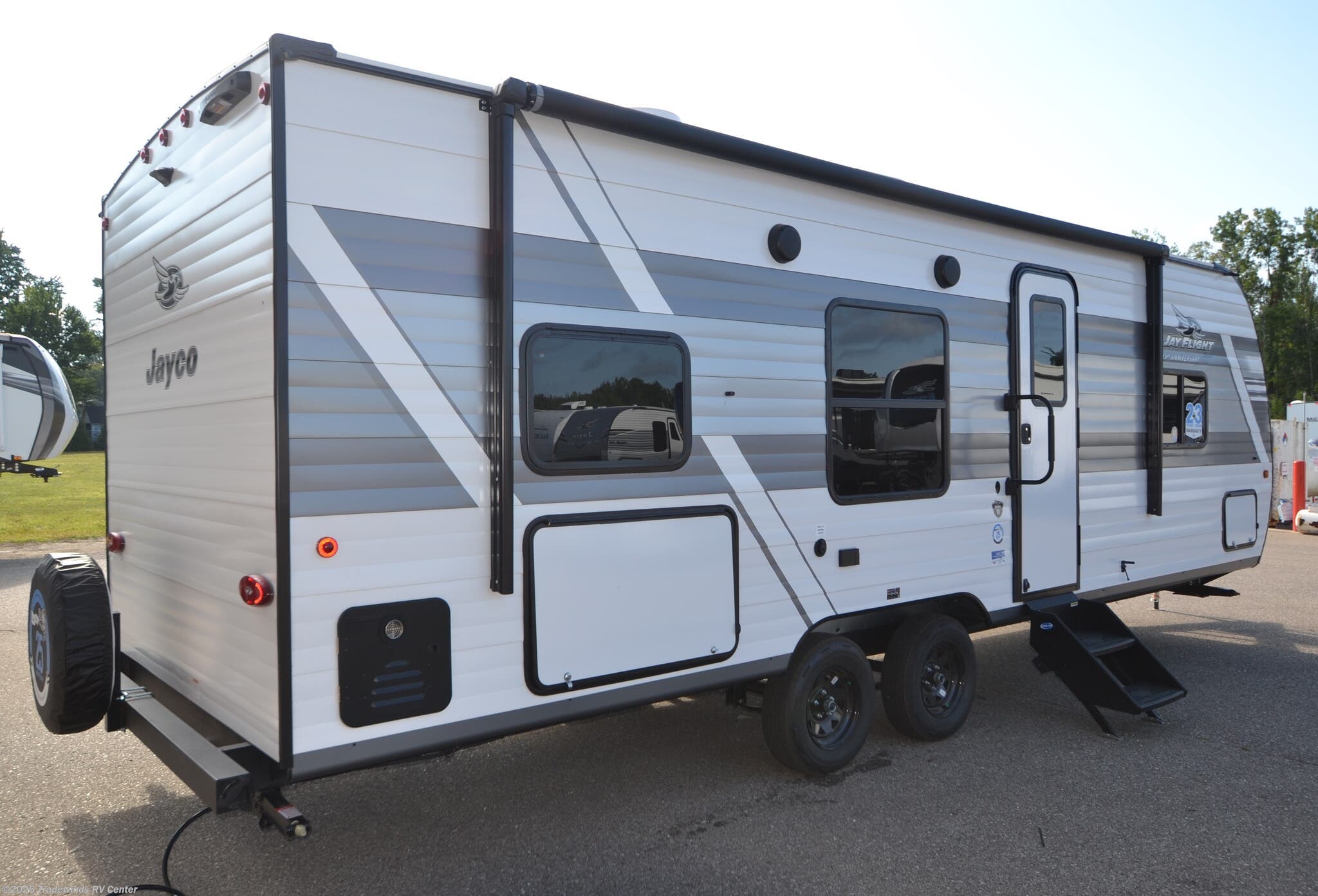2027 Jay Flight 260BH by Jayco from Tradewinds RV Center in Clio, Michigan