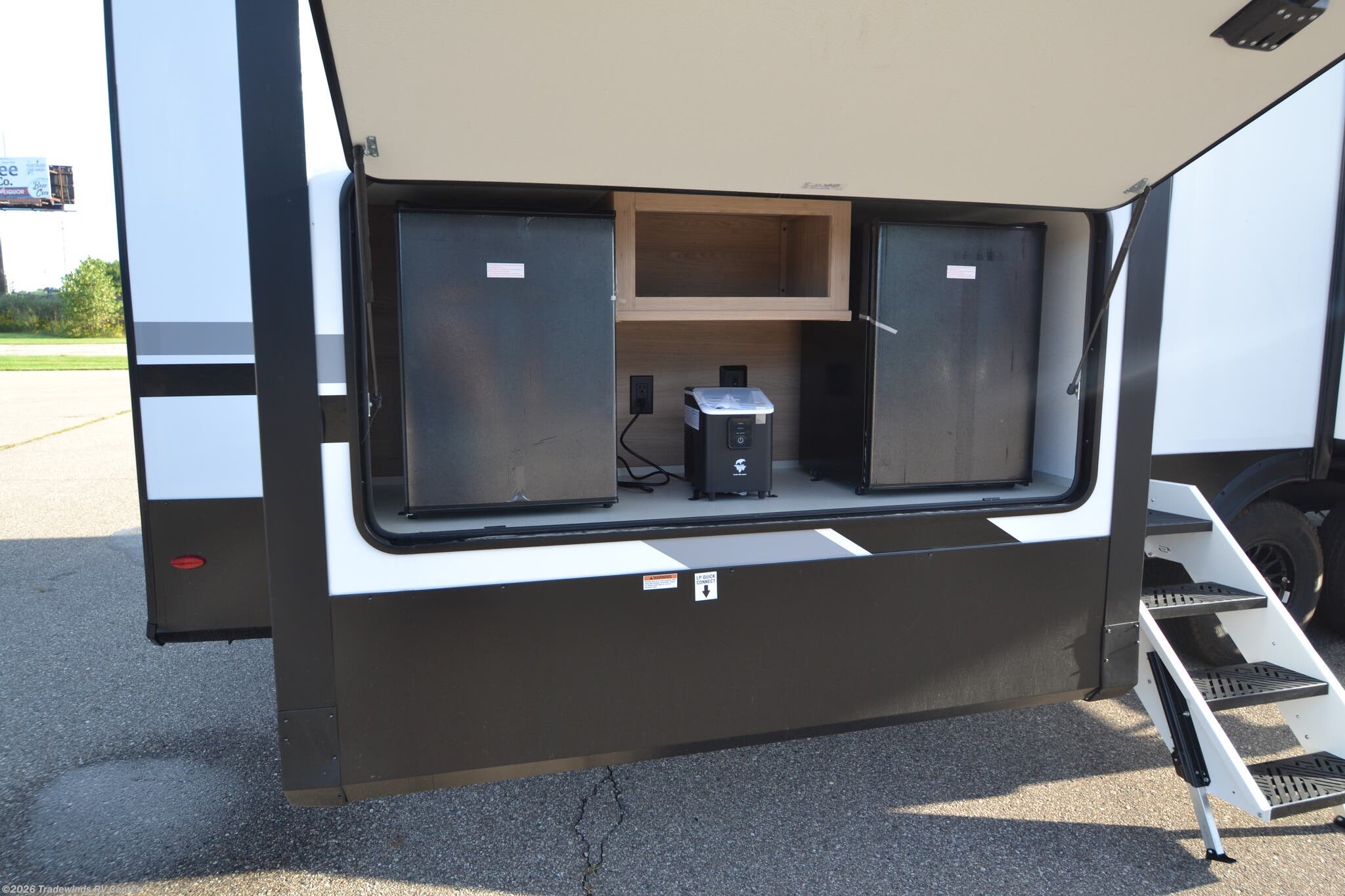 2027 Sierra 3844QUAD by Forest River from Tradewinds RV Center in Clio, Michigan