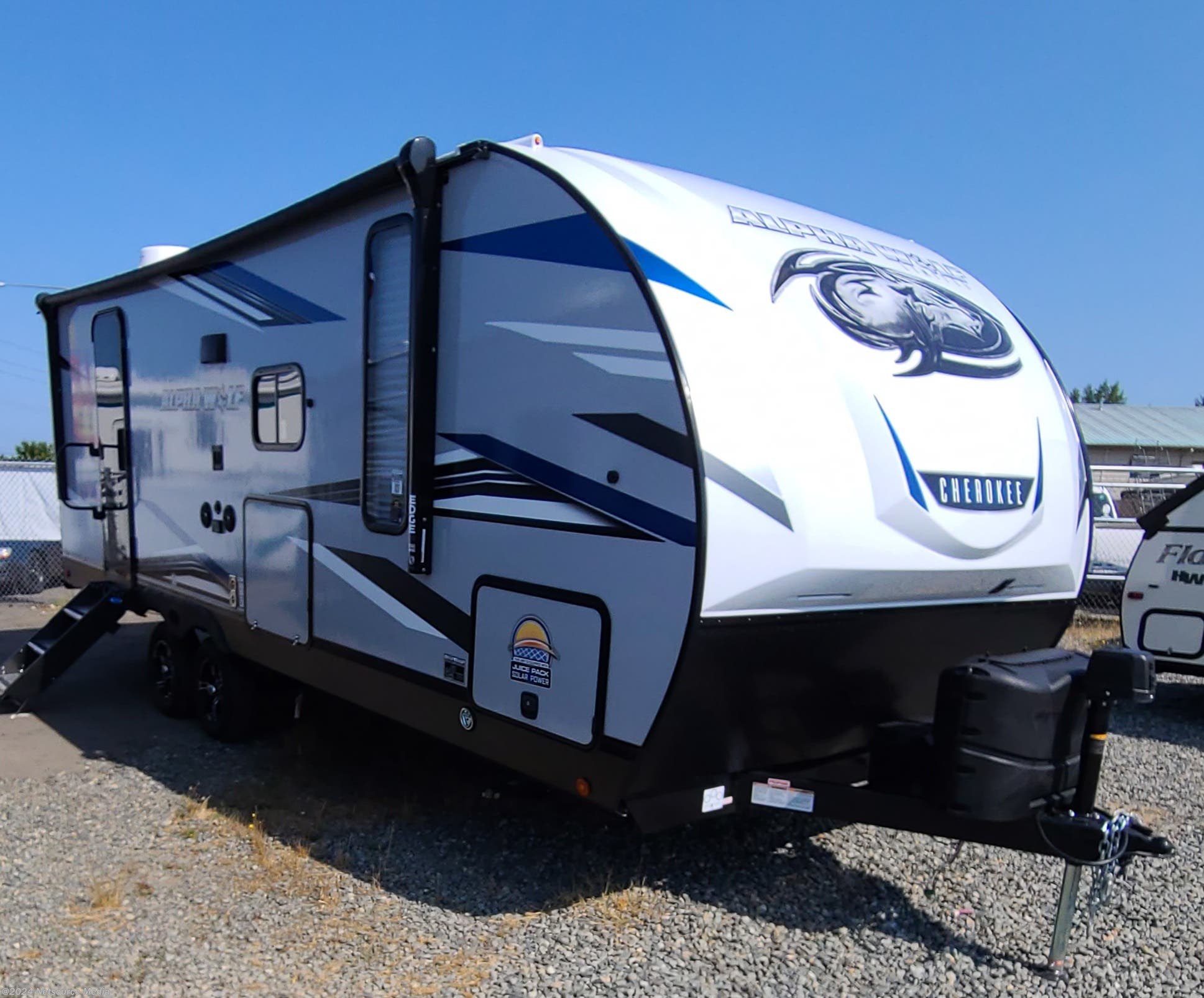 2022 Forest River Cherokee Alpha Wolf 22SW-L RV for Sale in Puyallup