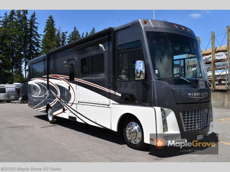 2017 Winnebago Adventurer 35P RV for Sale in Everett, WA 98204 | 3120 ...