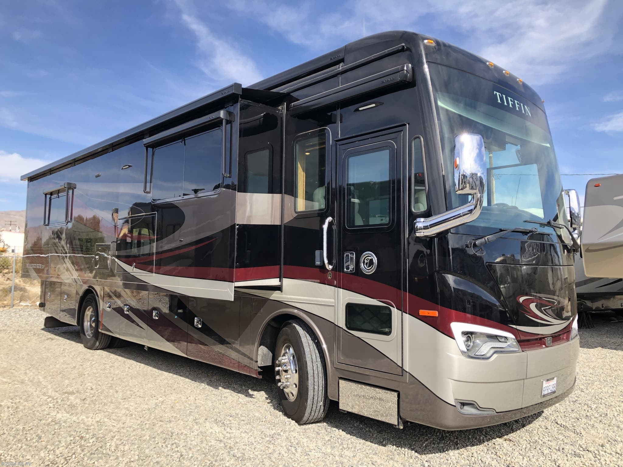 2020 Tiffin Allegro Bus 35 CP RV for Sale in Desert Hot Springs, CA
