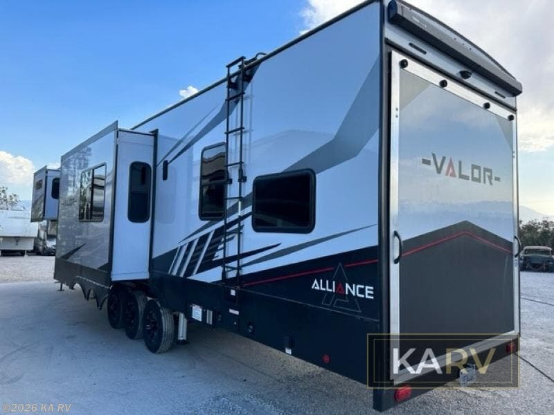 2022 Alliance RV Valor 42V13 RV for Sale in Desert Hot Springs, CA