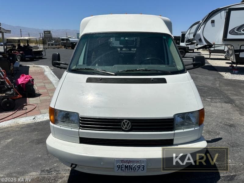 1995 Rialta 221RD by Winnebago from KA RV in Desert Hot Springs, California