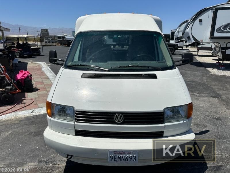 1995 Rialta 221RD by Winnebago from KA RV in Desert Hot Springs, California